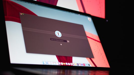 Écran de MacBook cassé : vaut-il mieux réparer ou acheter un nouvel appareil ?