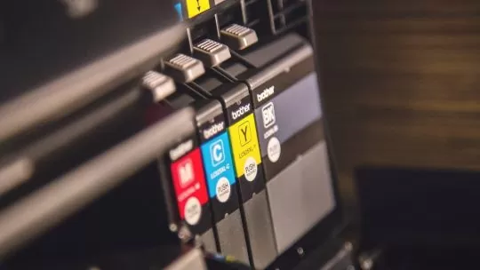 Cartouche d’encre : pourquoi passer par l’achat en ligne ?