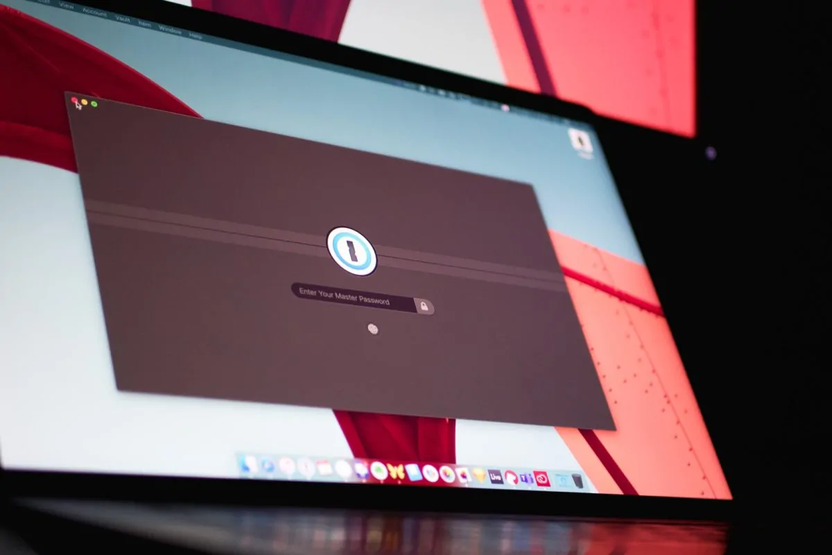 Écran de MacBook cassé : vaut-il mieux réparer ou acheter un nouvel appareil ?